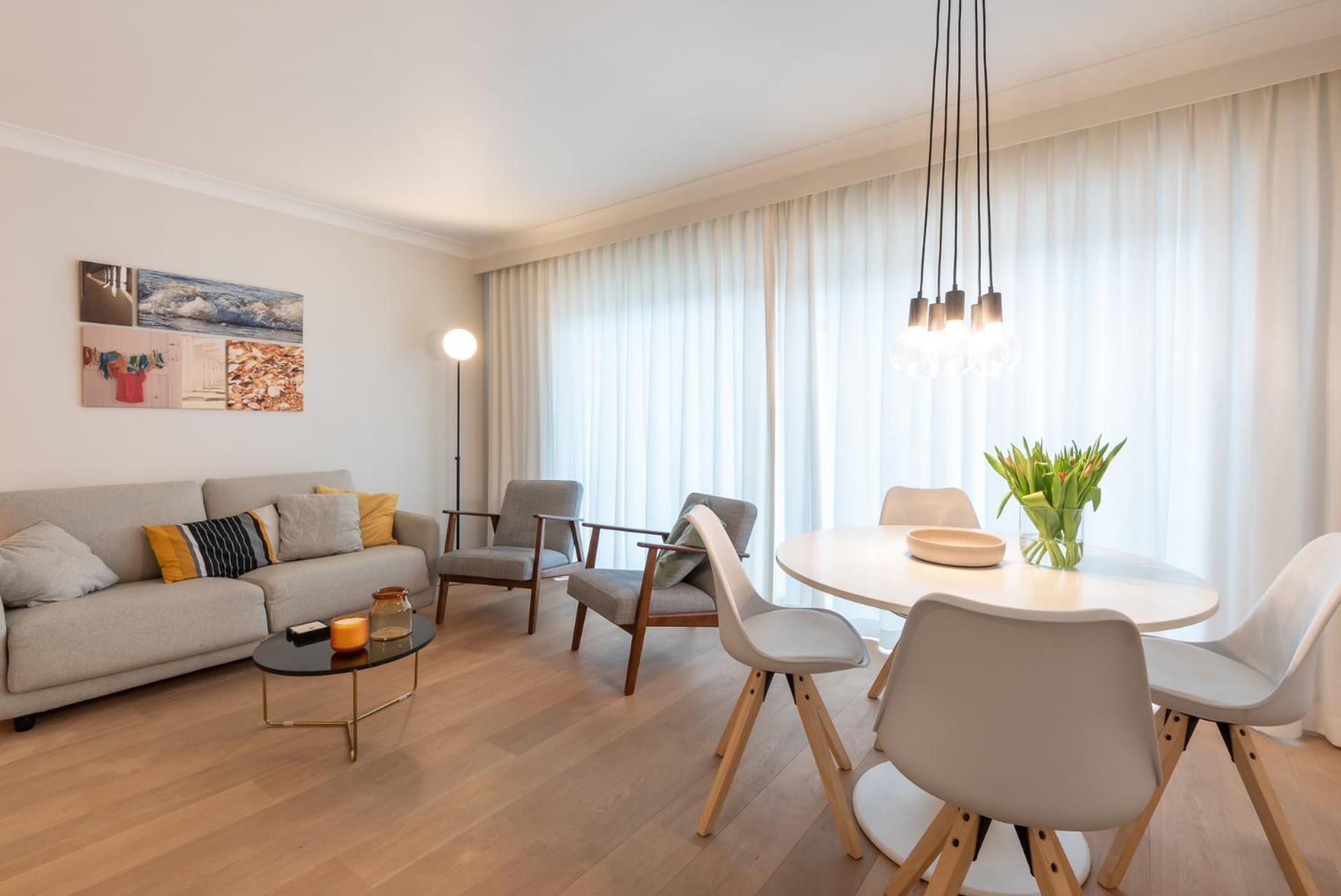 Modern With Large Terrace Close To The Sea Appartement Oostende
